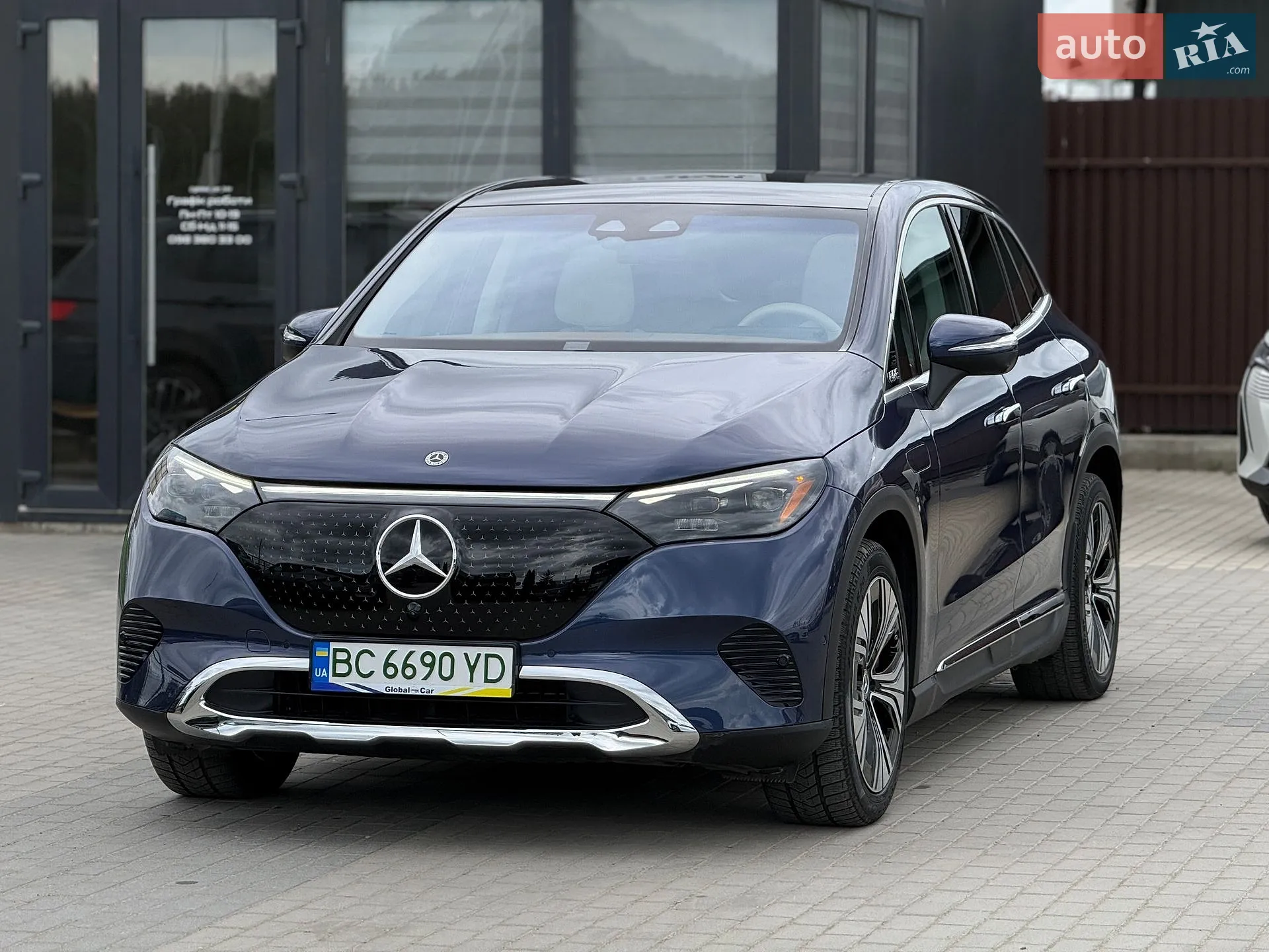 2023 Mercedes-Benz EQE - фото 1