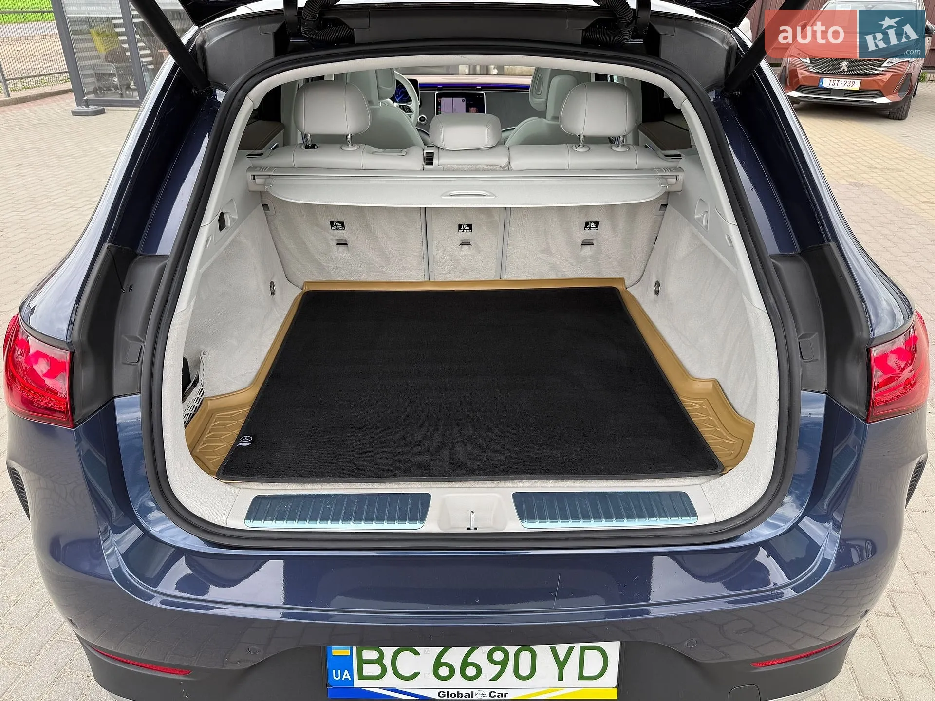 2023 Mercedes-Benz EQE - мініатюра 11