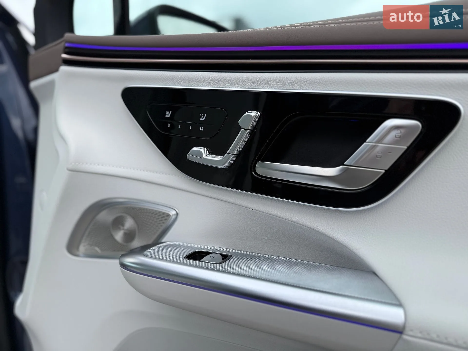 2023 Mercedes-Benz EQE - мініатюра 16