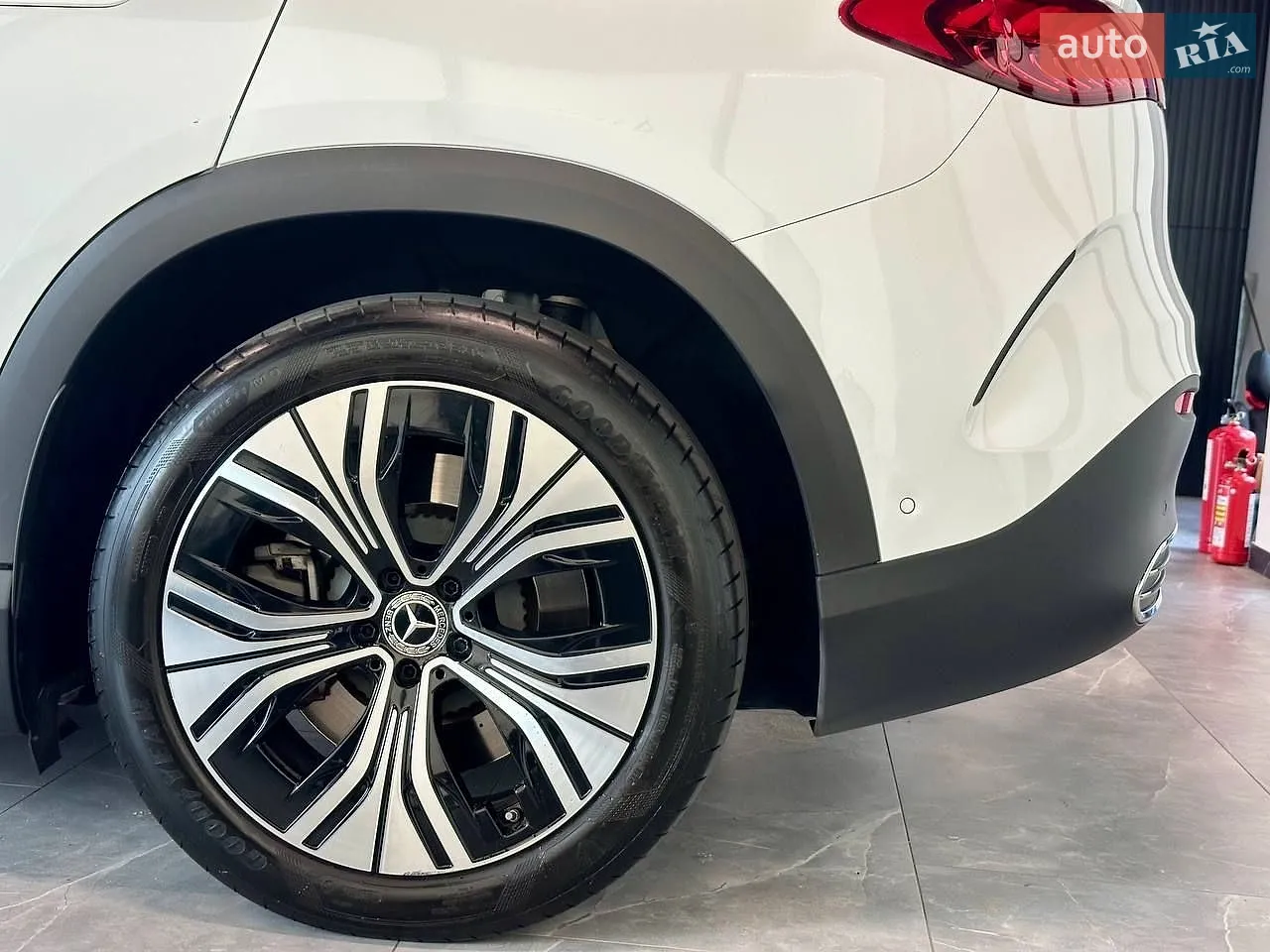 2023 Mercedes-Benz EQE - мініатюра 30