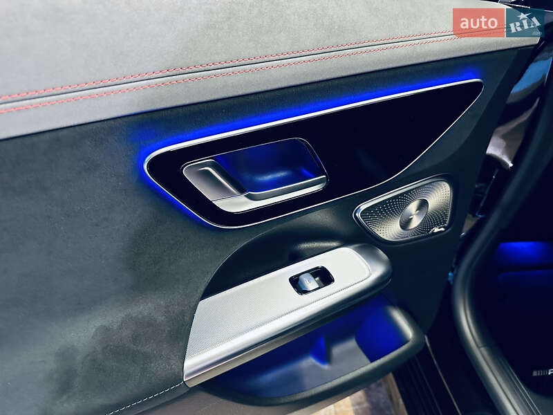 Седан Mercedes-Benz EQE 2022 в Києві