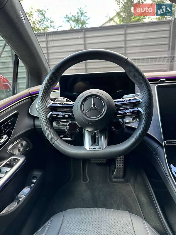 Mercedes-Benz EQE 2022
