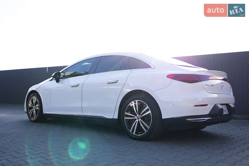 Седан Mercedes-Benz EQE 2022 в Тернополі