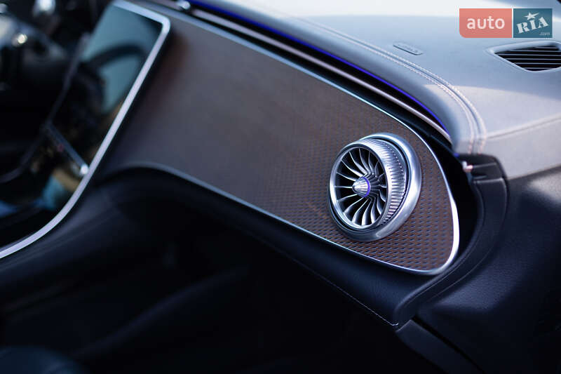 Седан Mercedes-Benz EQE 2022 в Тернополі