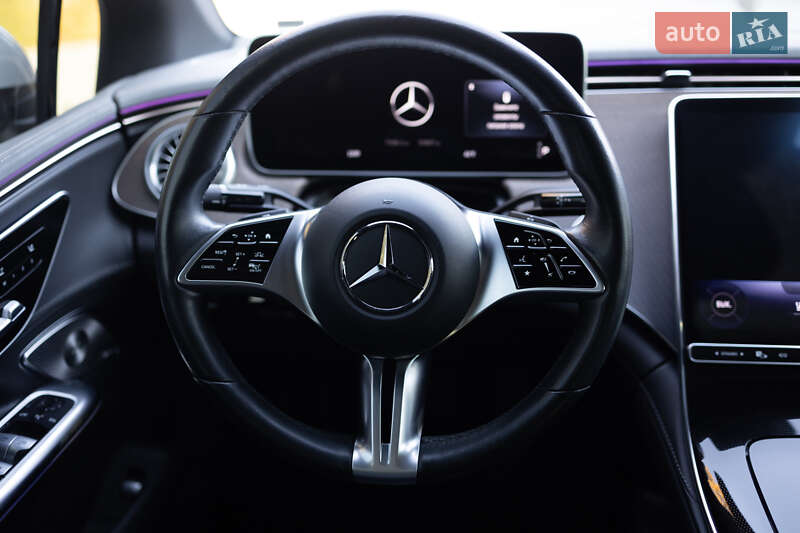 Седан Mercedes-Benz EQE 2022 в Тернополі
