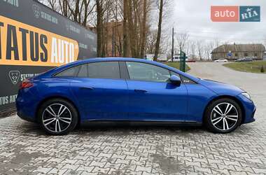 Седан Mercedes-Benz EQE 2022 в 