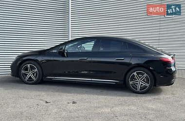 Седан Mercedes-Benz EQE 2022 в 