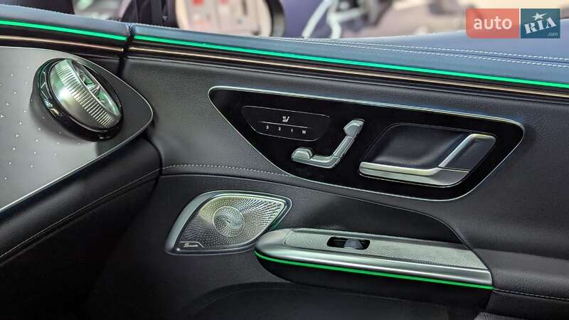 Седан Mercedes-Benz EQE 2022 в Киеве