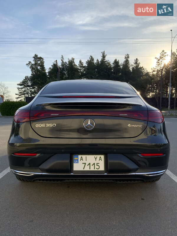 Седан Mercedes-Benz EQE 2022 в Обухове