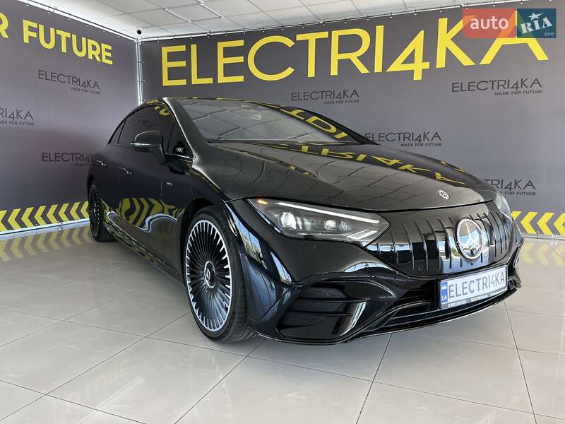 Седан Mercedes-Benz EQE 2023 в 