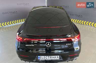 Седан Mercedes-Benz EQE 2023 в 