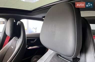 Седан Mercedes-Benz EQE 2023 в 