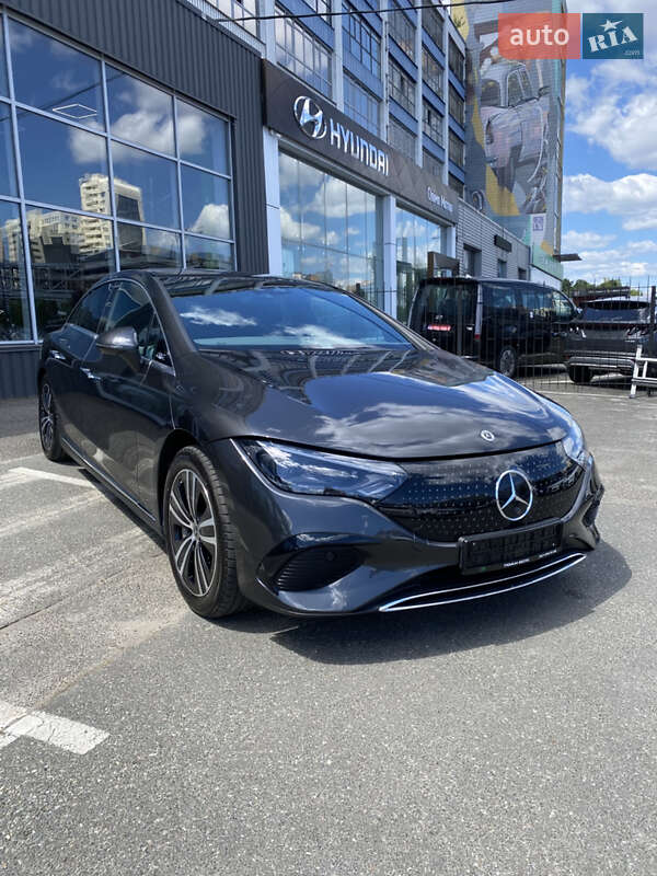 Mercedes-Benz EQE 2023