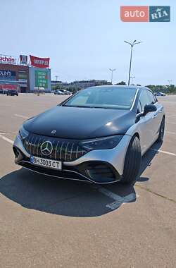 Седан Mercedes-Benz EQE 2022 в 