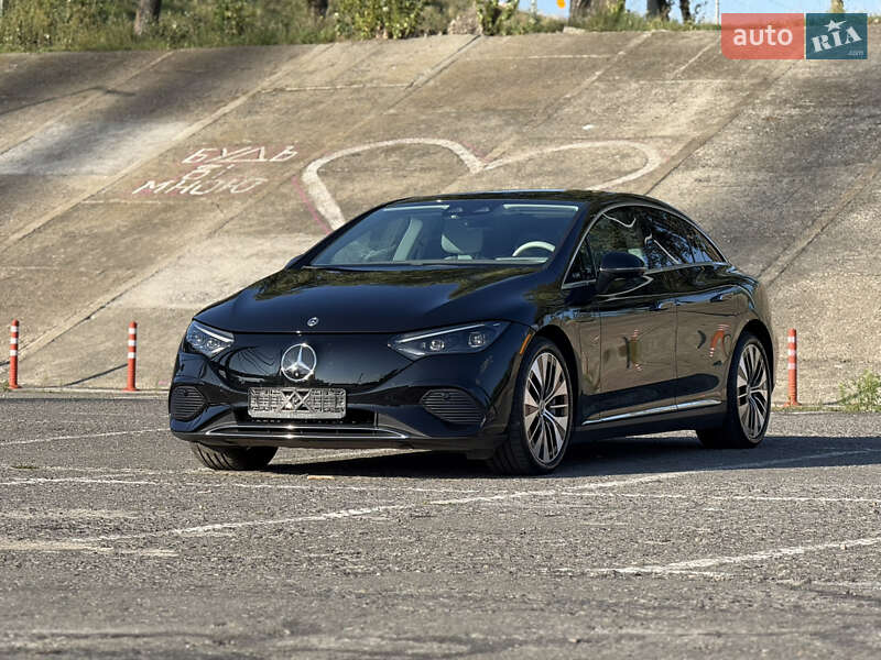 Седан Mercedes-Benz EQE 2022 в Києві