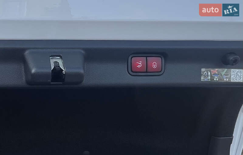 Седан Mercedes-Benz EQE 2024 в Калиновке фото 23 Седан Mercedes-Benz EQE 2024 в Калиновке