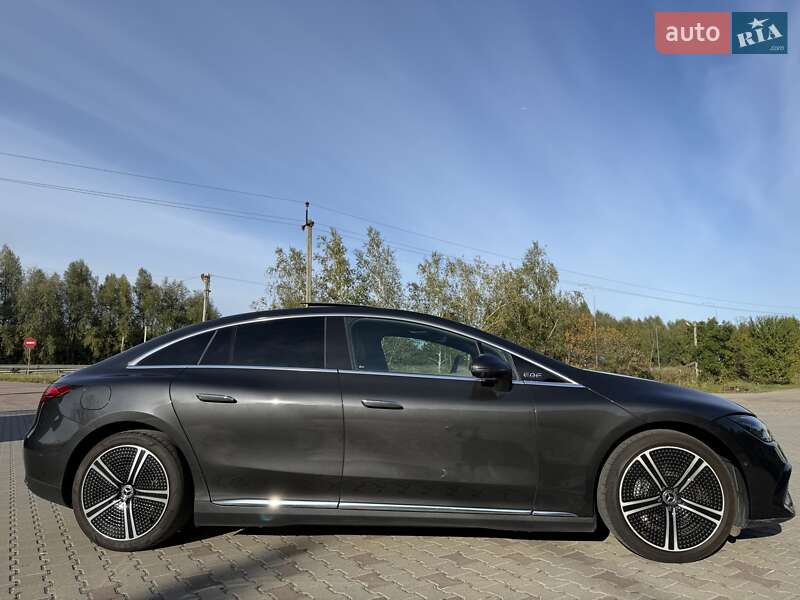 Седан Mercedes-Benz EQE 2022 в Ровно