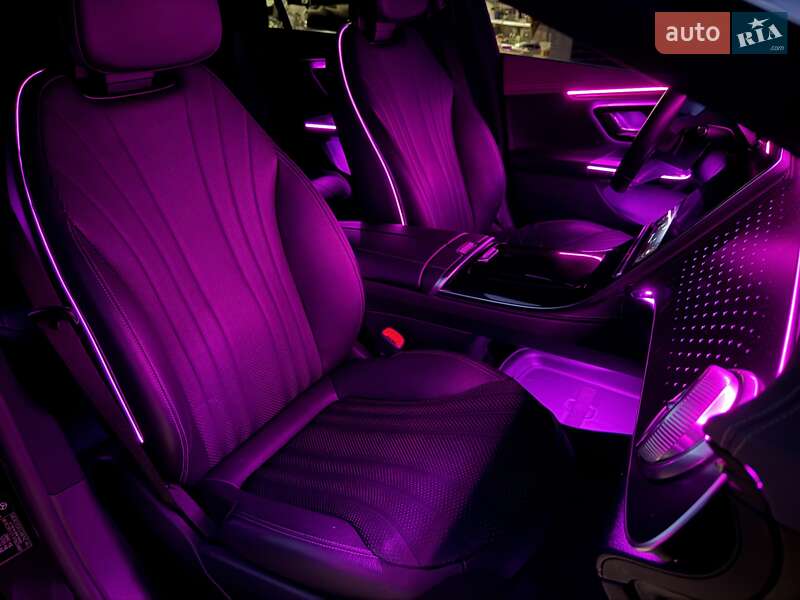 Седан Mercedes-Benz EQE 2022 в Ровно