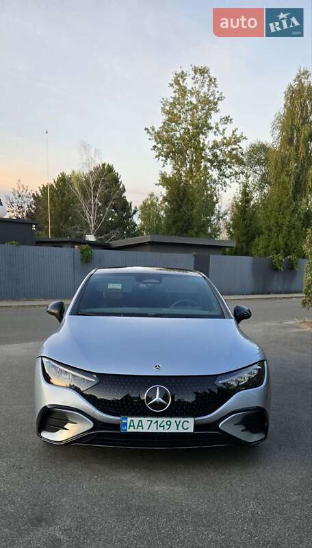Седан Mercedes-Benz EQE 2023 в Киеве