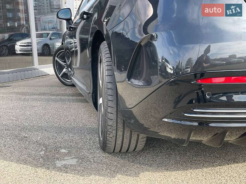 Седан Mercedes-Benz EQE 2022 в Киеве