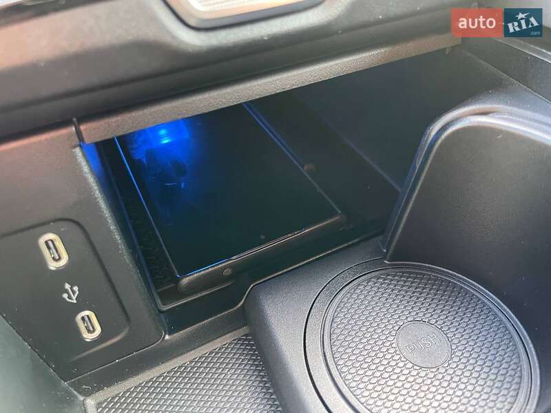 Седан Mercedes-Benz EQE 2022 в Киеве