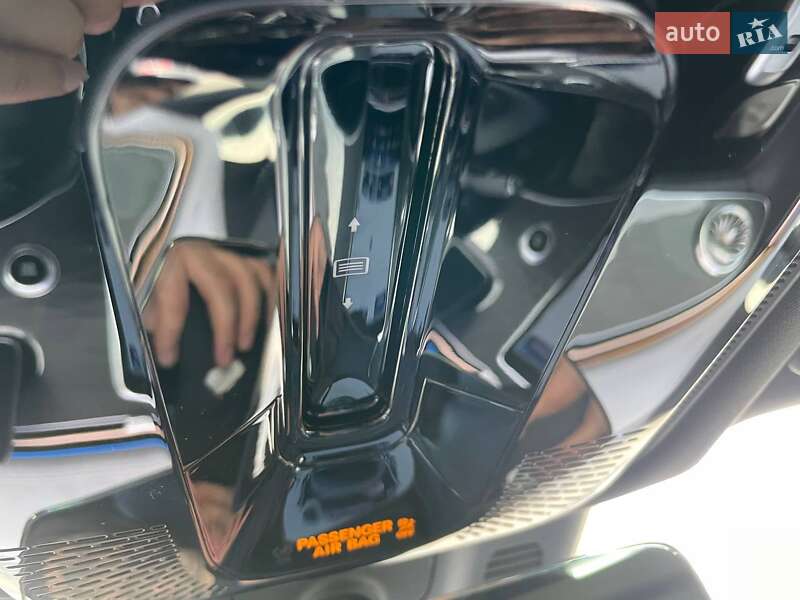 Седан Mercedes-Benz EQE 2022 в Киеве