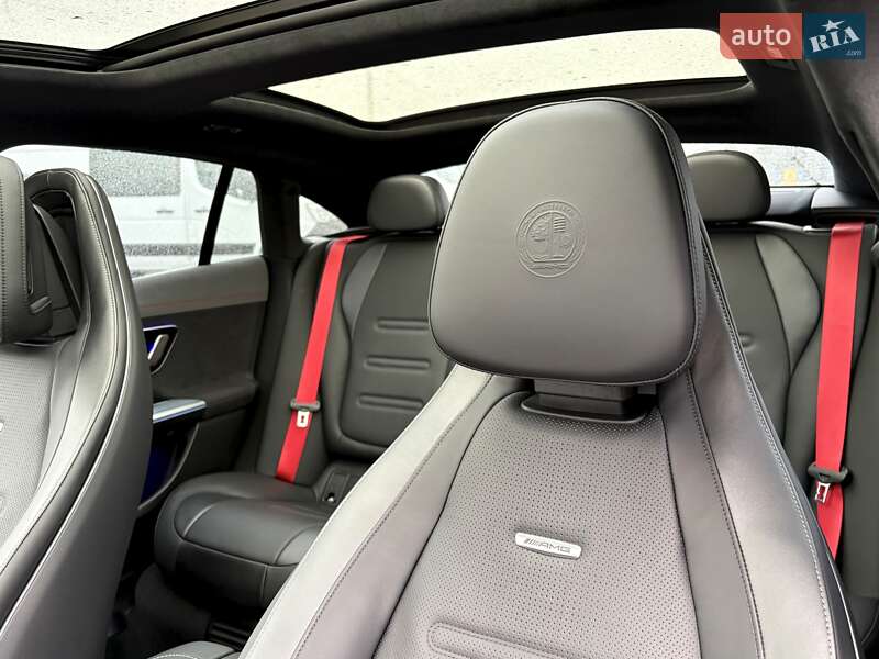 Седан Mercedes-Benz EQE 2023 в Киеве