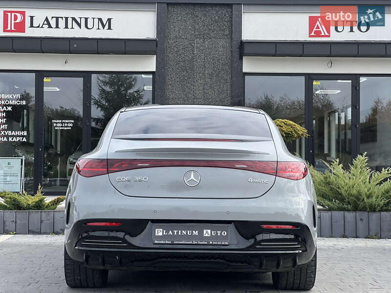Седан Mercedes-Benz EQE 2022 в Ужгороде