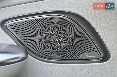 Седан Mercedes-Benz EQE 2022 в 