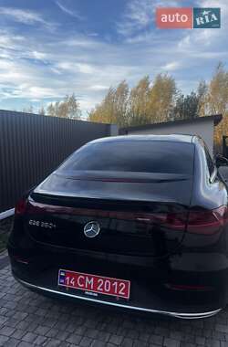 Седан Mercedes-Benz EQE 2022 в 