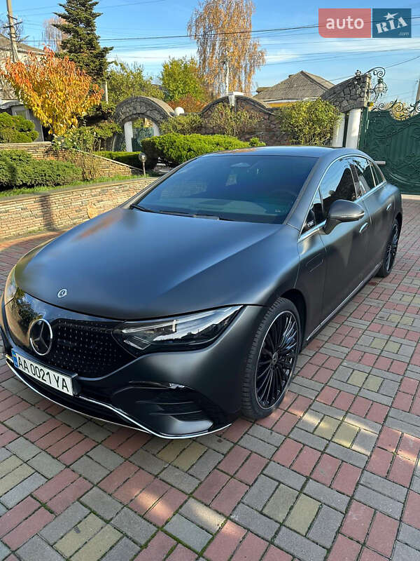 Седан Mercedes-Benz EQE 2023 в Киеве