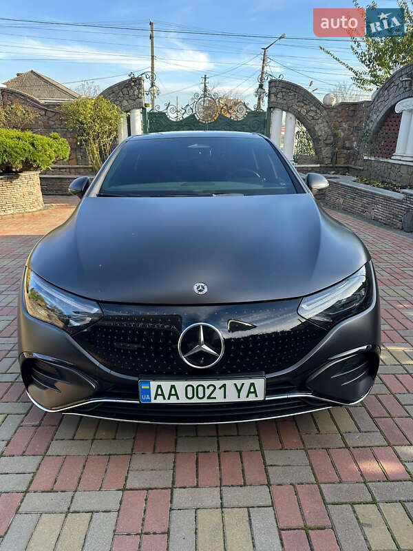 Седан Mercedes-Benz EQE 2023 в Киеве