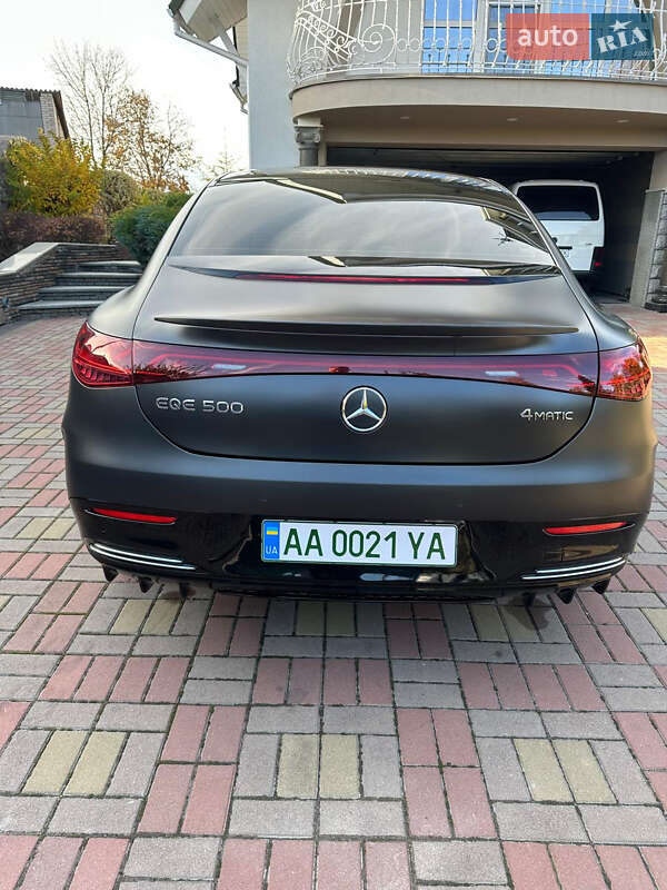 Седан Mercedes-Benz EQE 2023 в Киеве