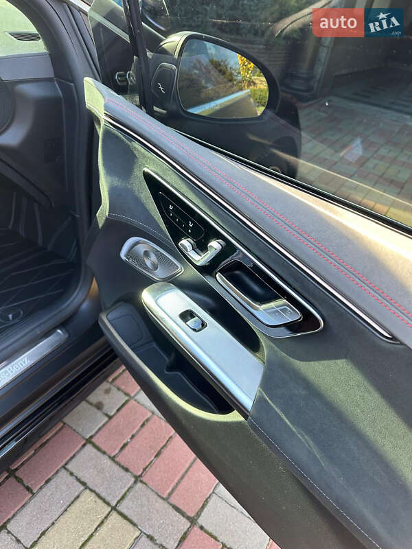 Седан Mercedes-Benz EQE 2023 в Киеве
