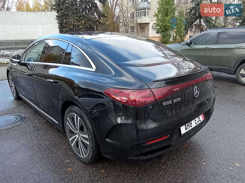 Седан Mercedes-Benz EQE 2023 в Новомосковске