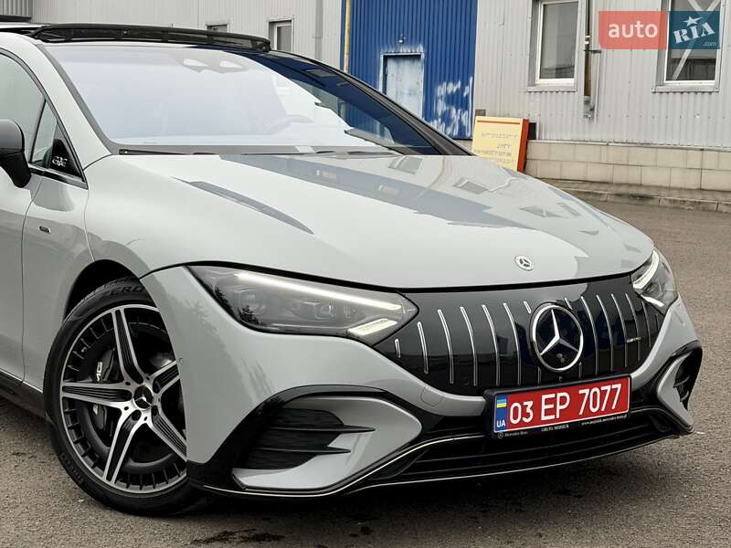 Седан Mercedes-Benz EQE 2022 в Киеве