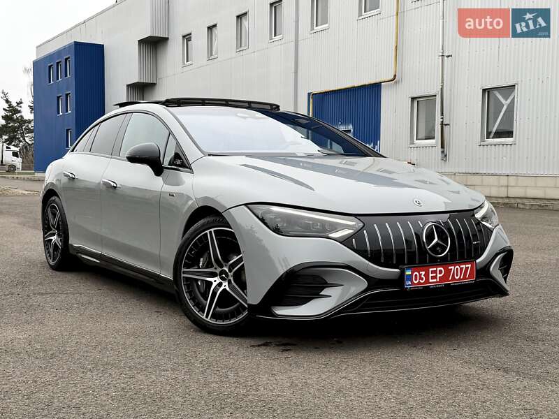 Седан Mercedes-Benz EQE 2022 в Киеве