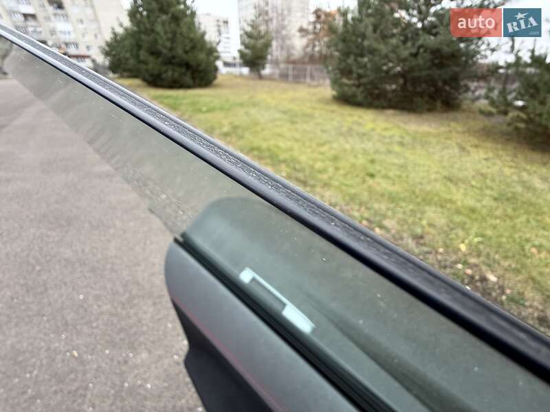 Седан Mercedes-Benz EQE 2022 в Киеве