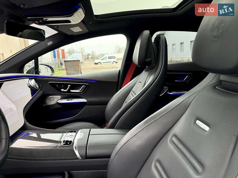 Седан Mercedes-Benz EQE 2022 в Киеве