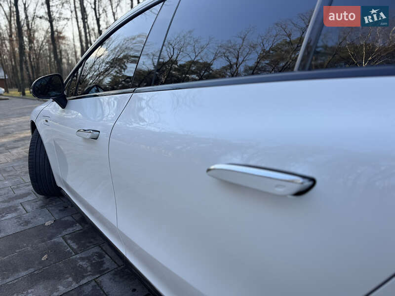 Седан Mercedes-Benz EQE 2023 в Луцьку