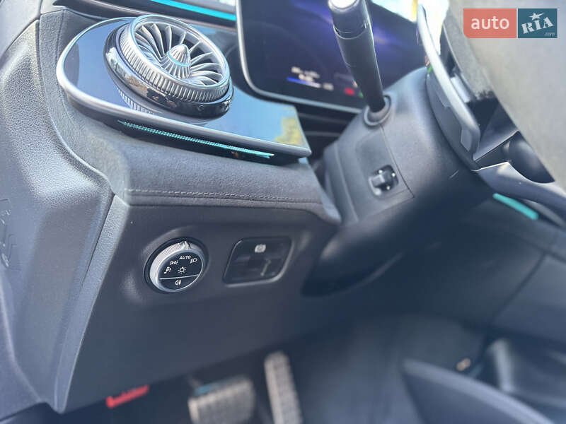 Седан Mercedes-Benz EQE 2023 в Луцьку