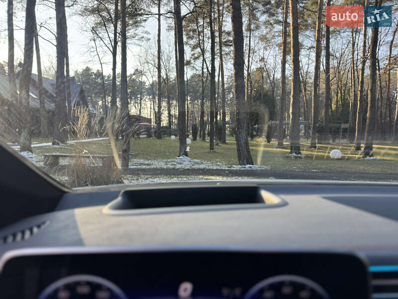 Седан Mercedes-Benz EQE 2023 в Луцьку