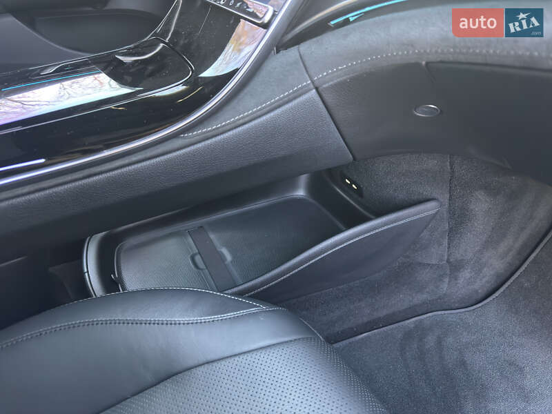 Седан Mercedes-Benz EQE 2023 в Луцьку