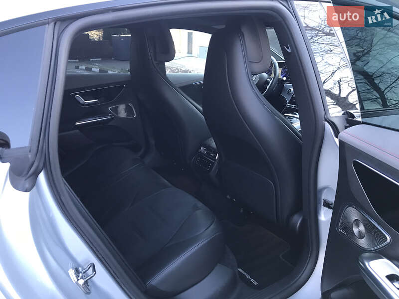 Седан Mercedes-Benz EQE 2023 в Рівному