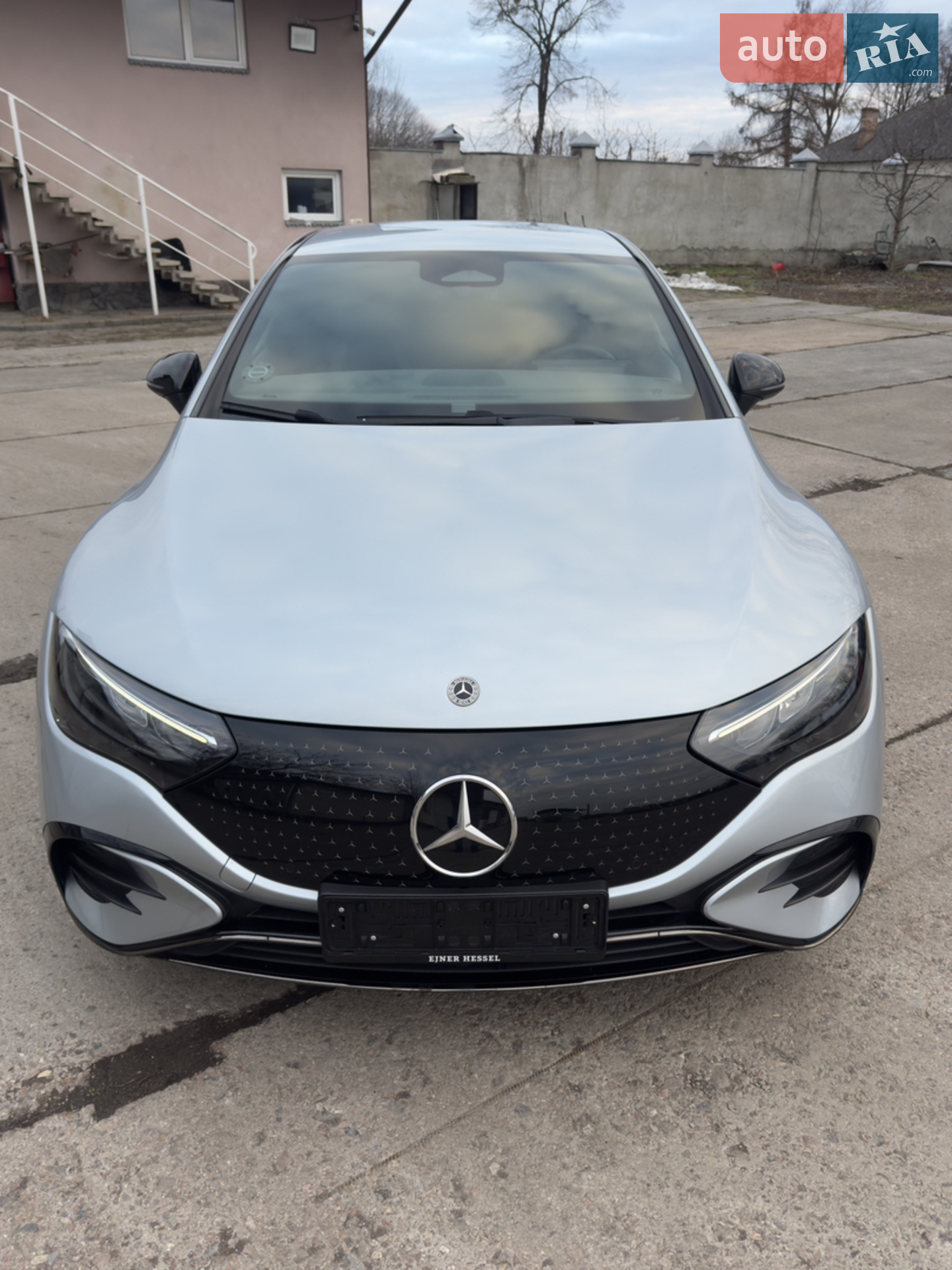 2024 Mercedes-Benz EQE - мініатюра 3