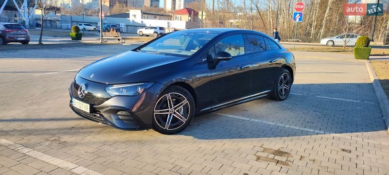 Mercedes-Benz EQE 2024