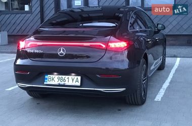 Седан Mercedes-Benz EQE 2022 в Рівному