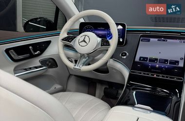 Седан Mercedes-Benz EQE 2023 в Коломые