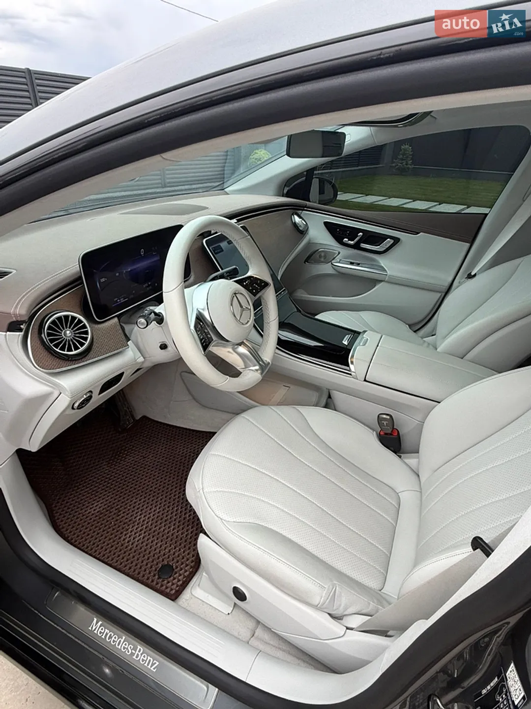 2024 Mercedes-Benz EQE - мініатюра 32