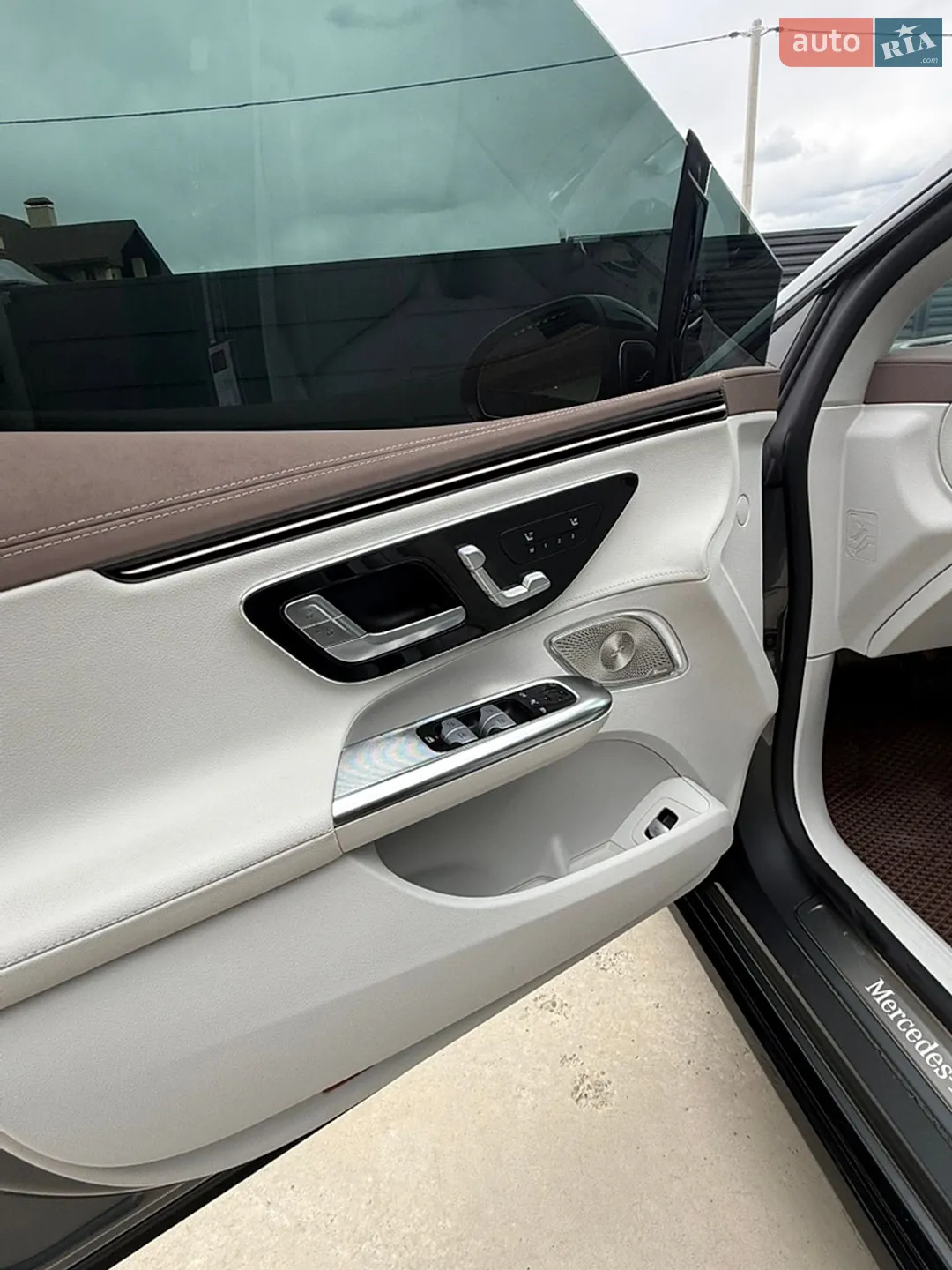 2024 Mercedes-Benz EQE - мініатюра 36
